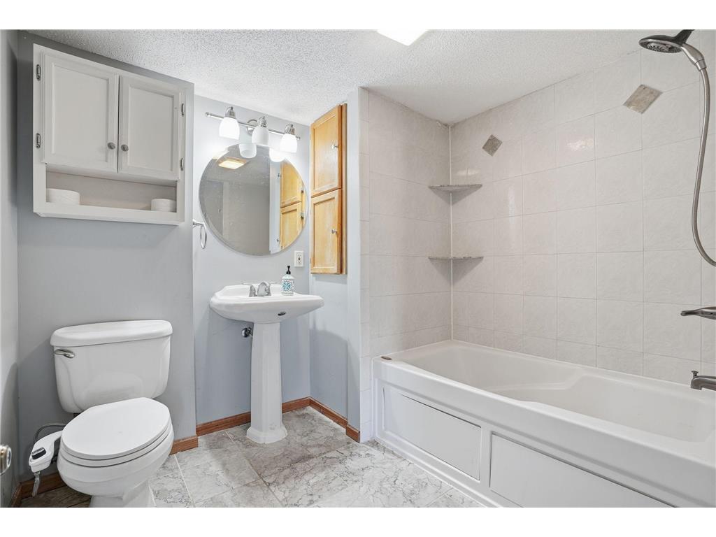 12048 Zea Street NW Coon Rapids MN 55433 7058045 image25