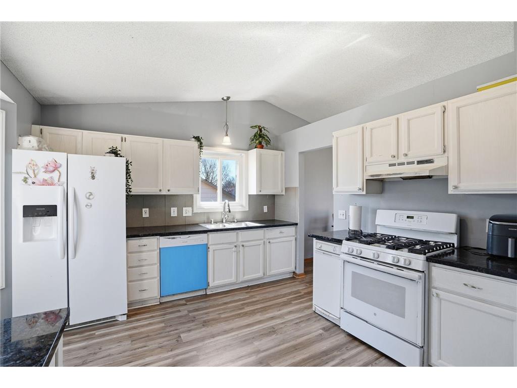 12048 Zea Street NW Coon Rapids MN 55433 7058045 image5