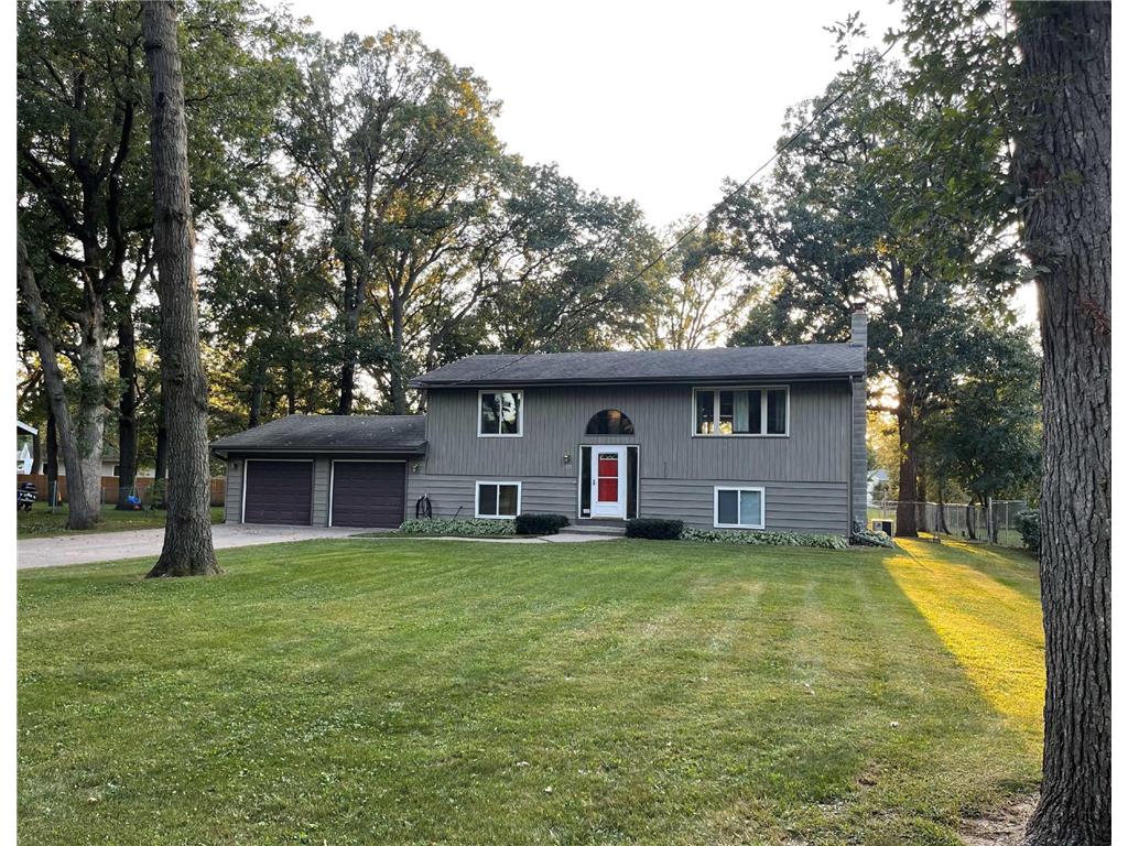 1205 11th Avenue N Princeton MN 55371 6698551 image1