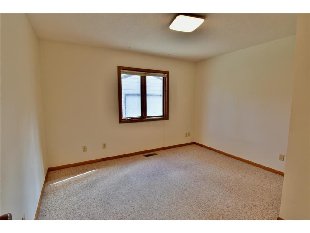 1205 16th Street SW Willmar MN 56201 6805273 image25