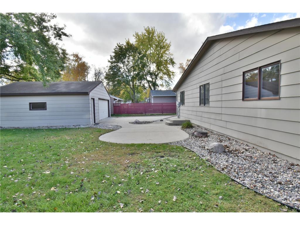 1205 16th Street SW Willmar MN 56201 6805273 image8