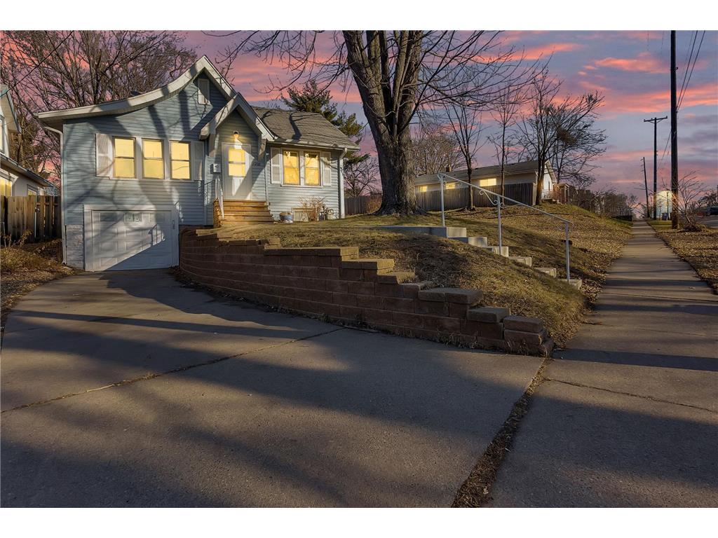 1205 3rd Street E Saint Paul MN 55106 6471188 image1