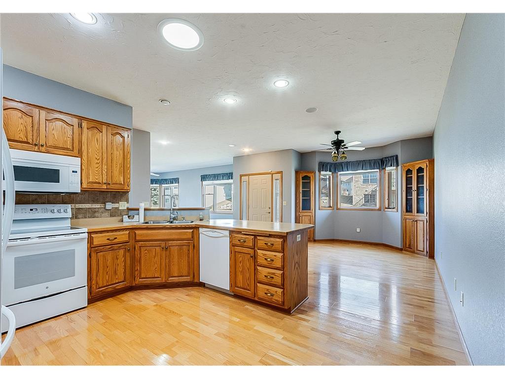 1205 5th Street SE New Prague MN 56071 6499938 image1