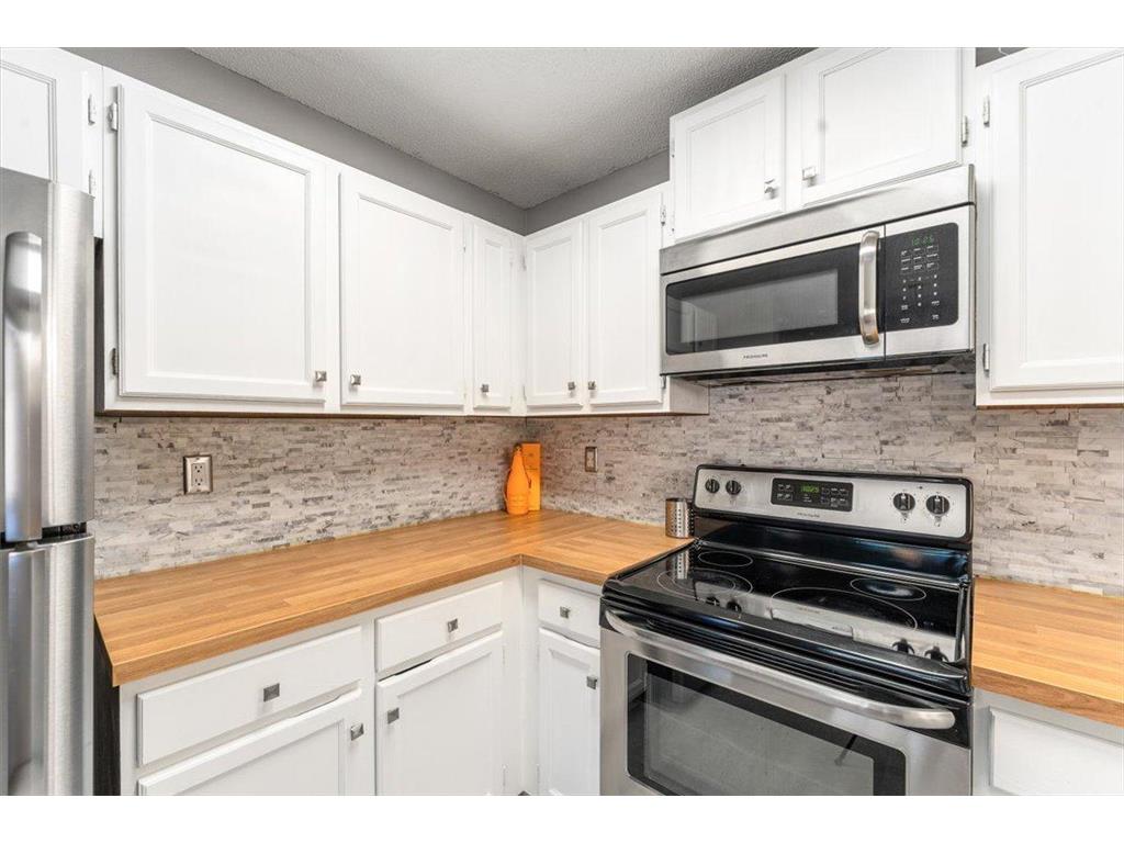 1205 63rd Lane Brooklyn Center MN 55430 7108221 image13