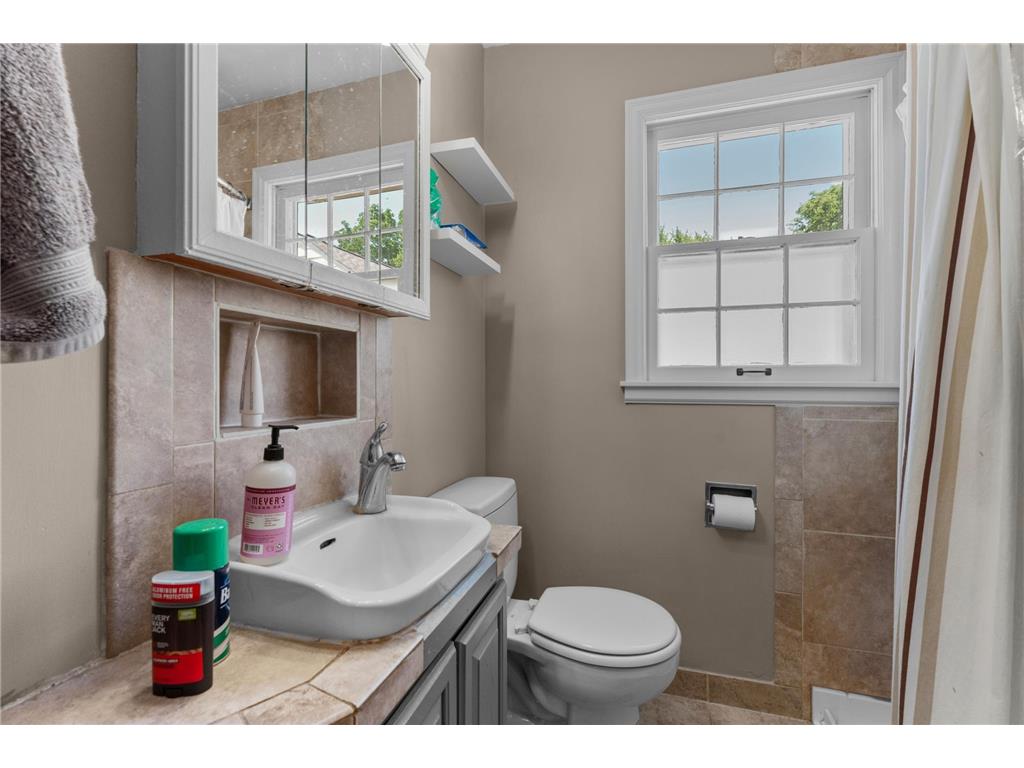 1205 9th Street NE Rochester MN 55906 7103630 image13