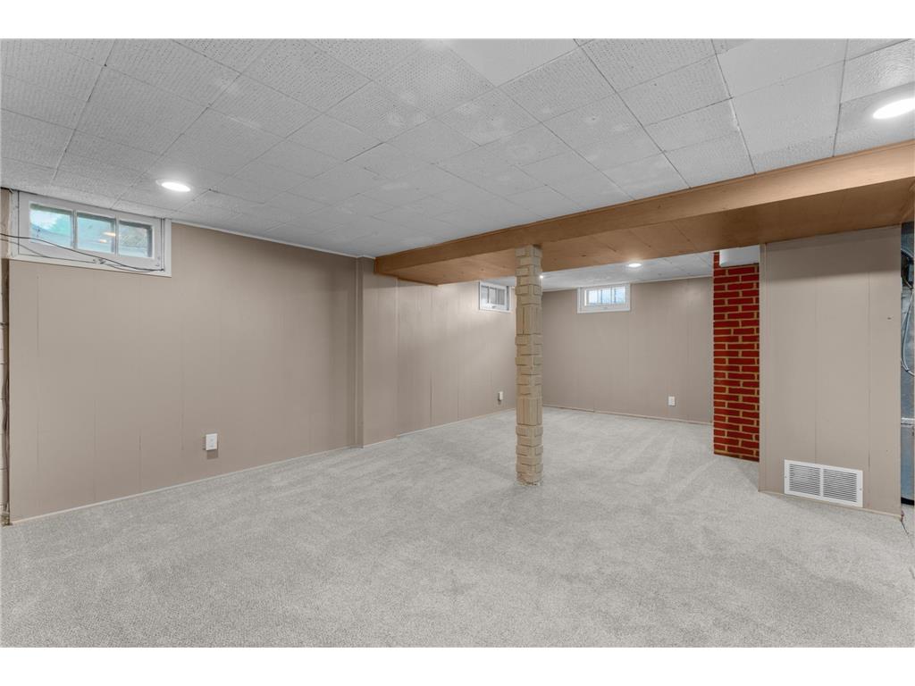 1205 9th Street NE Rochester MN 55906 7103630 image24