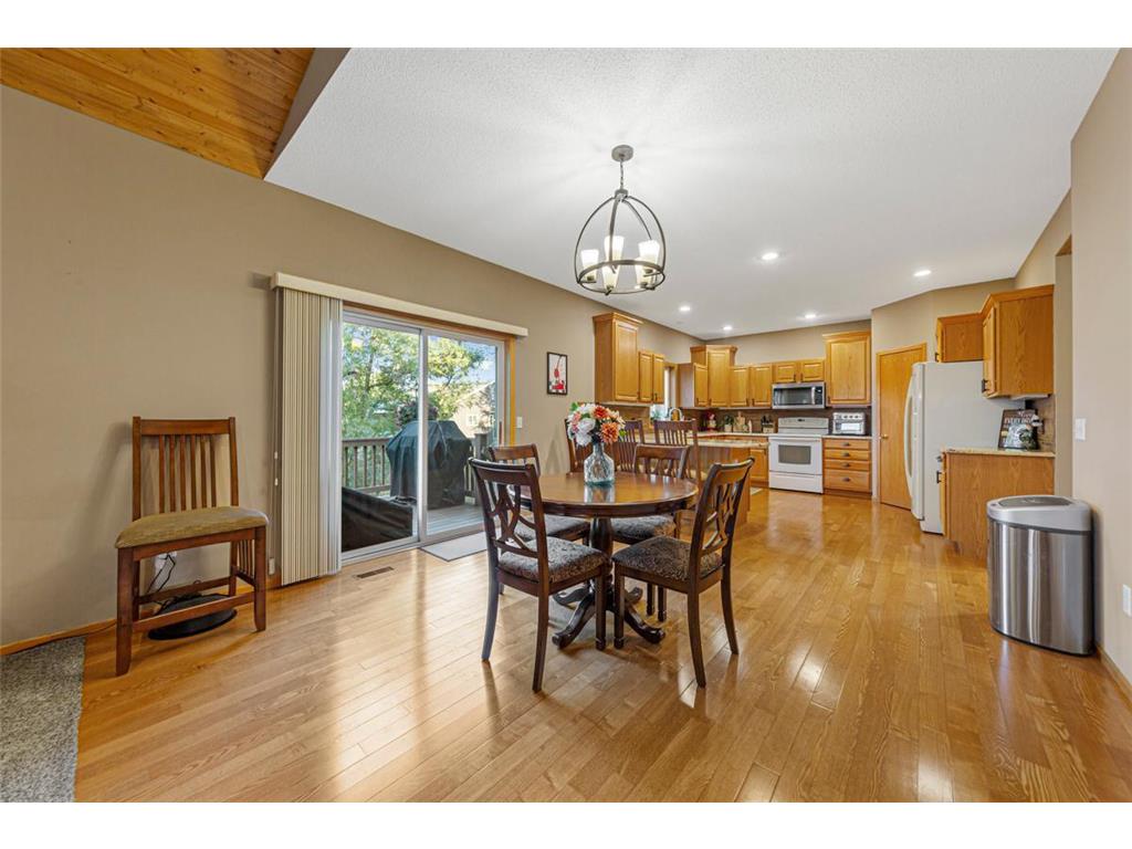 1205 Amber Lane Faribault MN 55021 6778720 image17