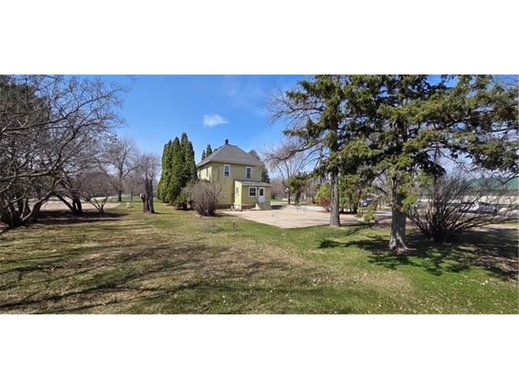 1205 N Nokomis NE Alexandria MN 56308 6824339 image2