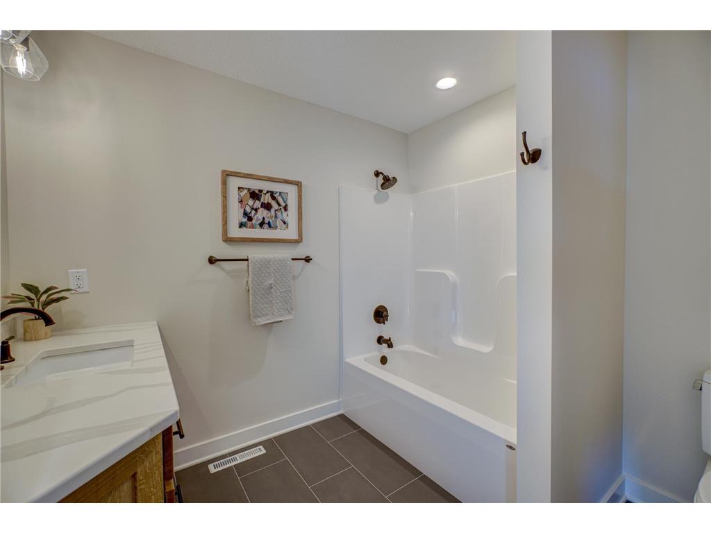 1205 Riverside Drive N North Hudson WI 54016 - Mallalieu Lake 6658001 image19