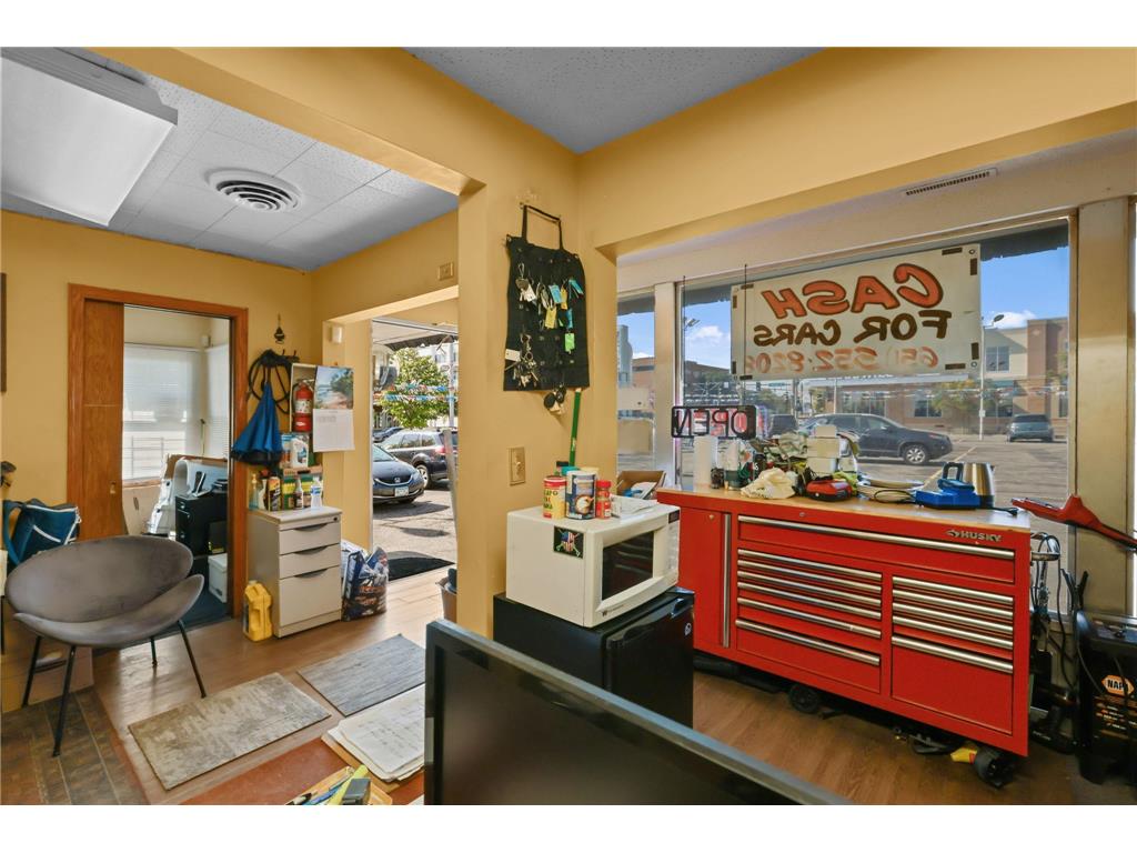 1205 University Avenue W Saint Paul MN 55104 6796795 image11