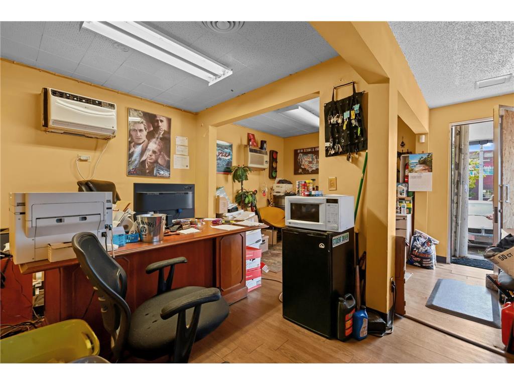 1205 University Avenue W Saint Paul MN 55104 6796795 image12