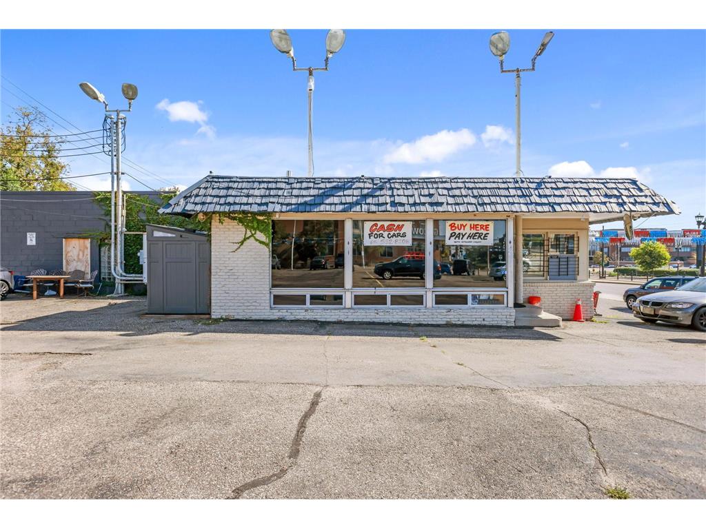 1205 University Avenue W Saint Paul MN 55104 6796795 image2