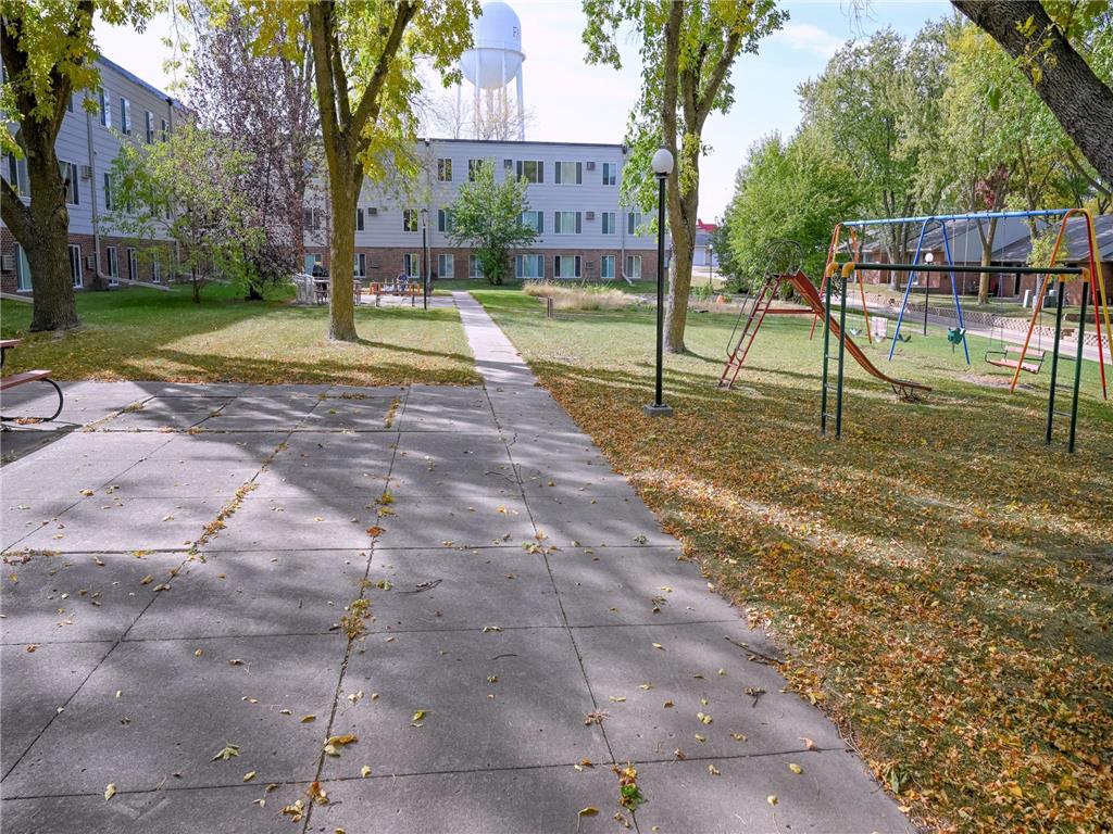 1205 Victoria Street #312 Fairmont MN 56031 6721810 image2