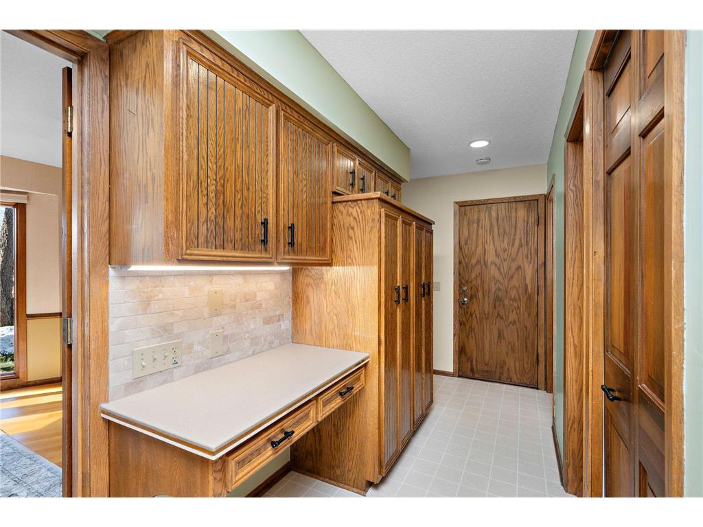 12050 48th Avenue N Plymouth MN 55442 - Schmidt 7029547 image17