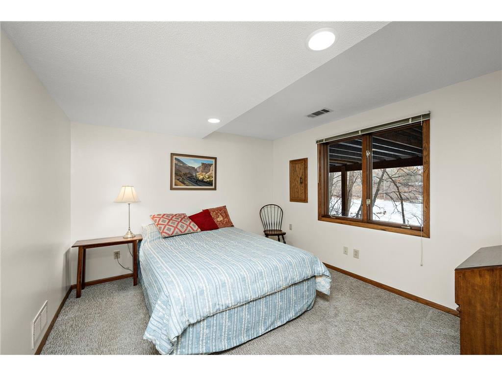 12050 48th Avenue N Plymouth MN 55442 - Schmidt 7029547 image33