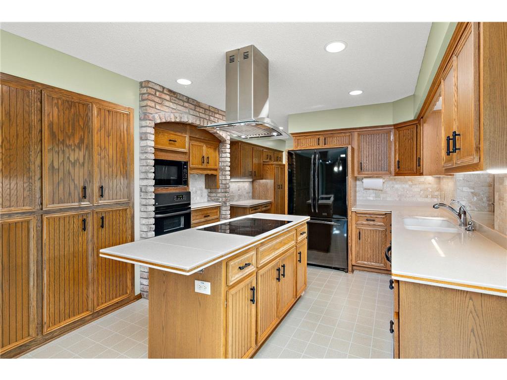 12050 48th Avenue N Plymouth MN 55442 - Schmidt 7105247 image8