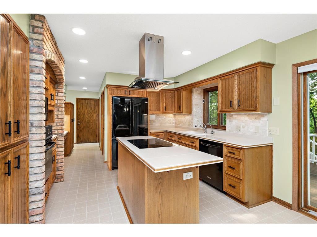 12050 48th Avenue N Plymouth MN 55442 - Schmidt 7105247 image9