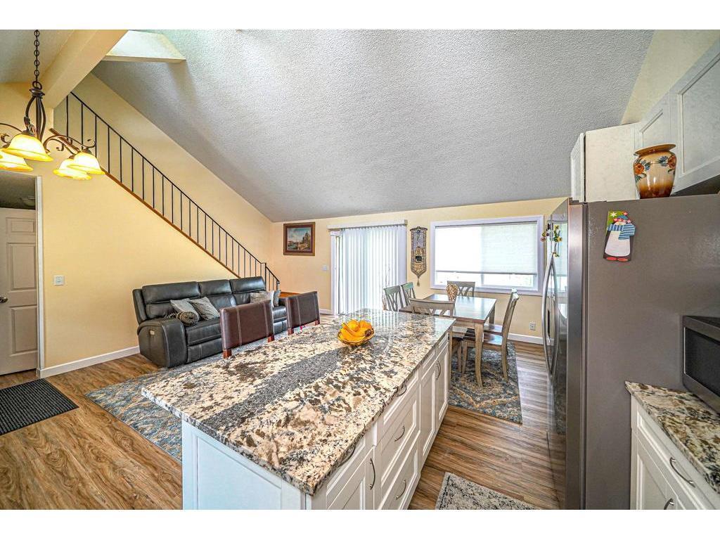 12051/12059 Xeon Street NW Coon Rapids MN 55448 7049376 image12