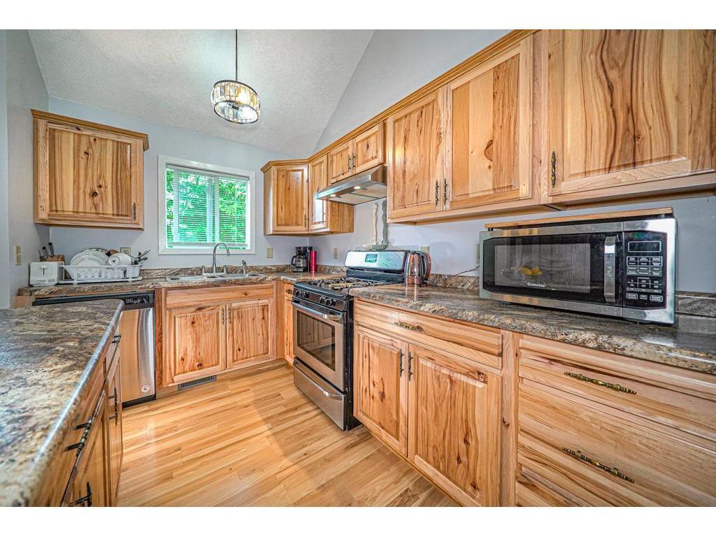 12051/12059 Xeon Street NW Coon Rapids MN 55448 7049376 image32