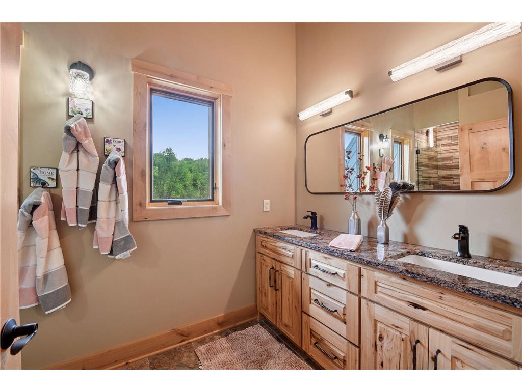 12052 150th Street W Montgomery MN 56069 7006909 image28