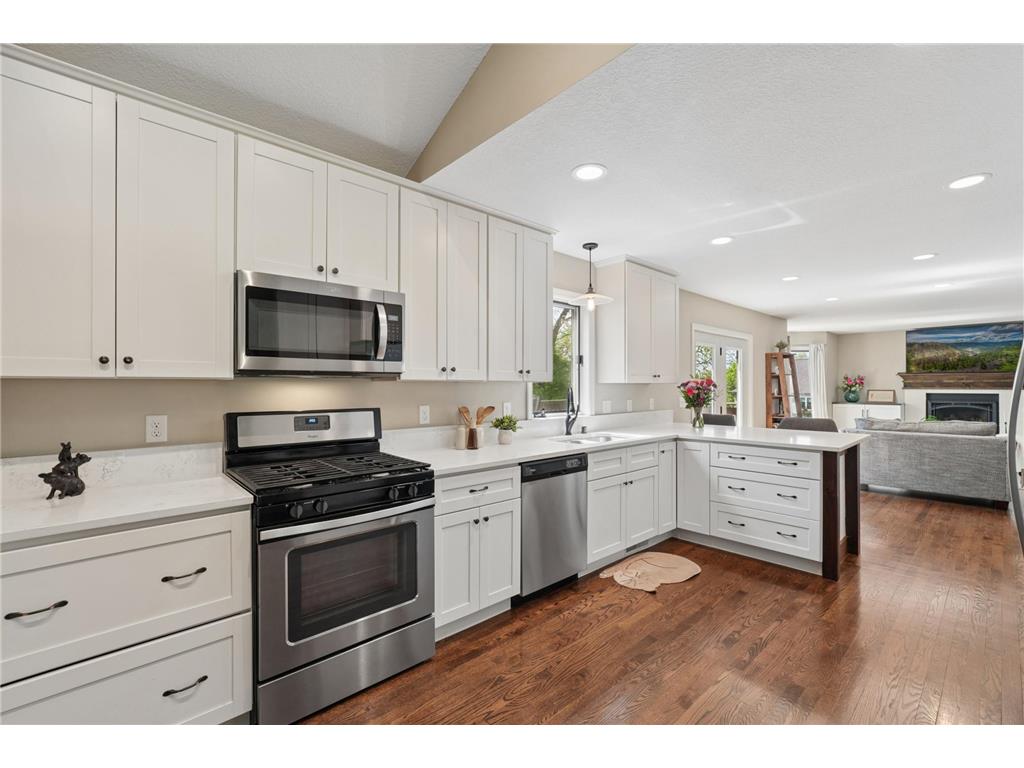12054 Gantry Lane Apple Valley MN 55124 7066688 image11