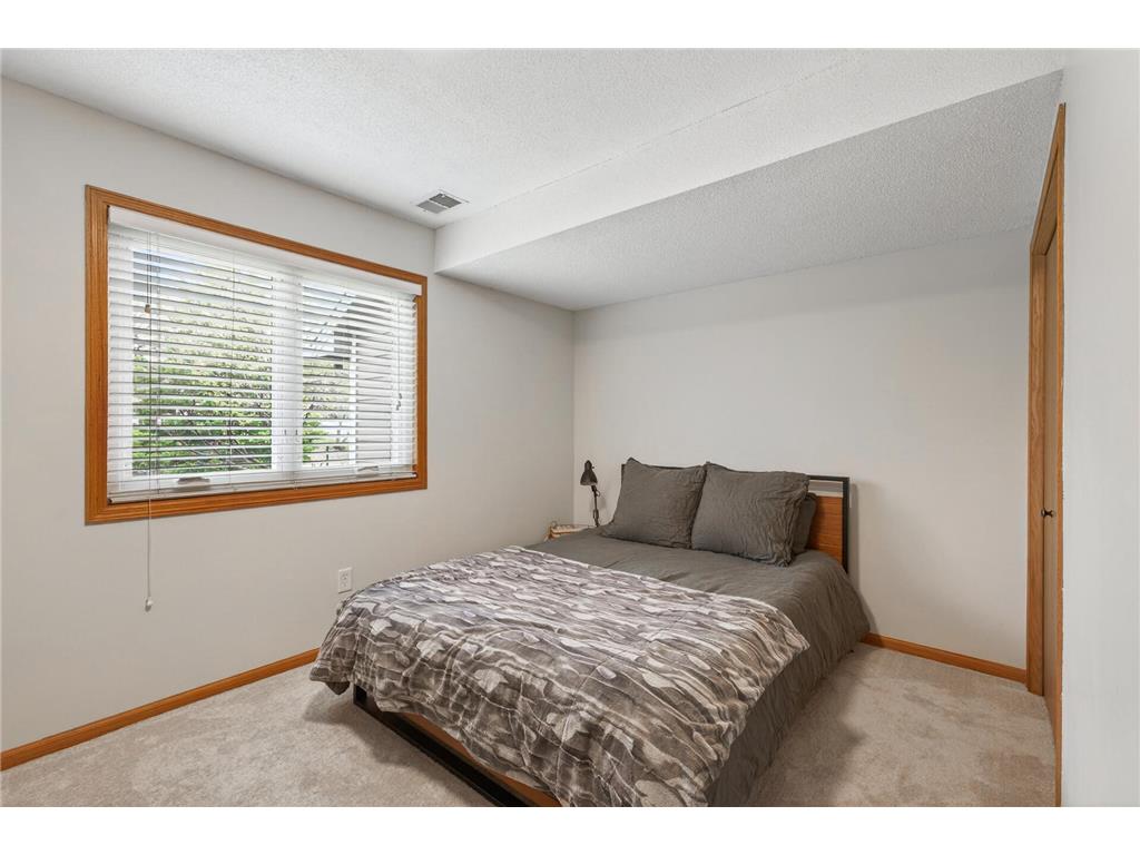 12058 Quay Street NW Coon Rapids MN 55433 7074100 image20