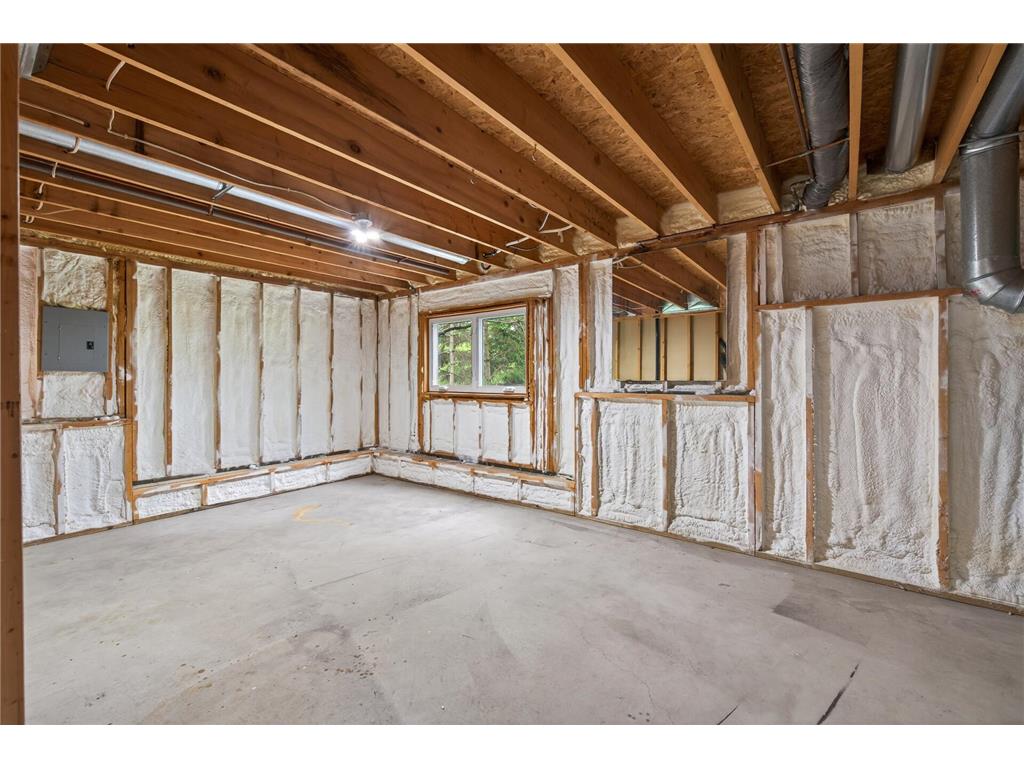12058 Quay Street NW Coon Rapids MN 55433 7074100 image41