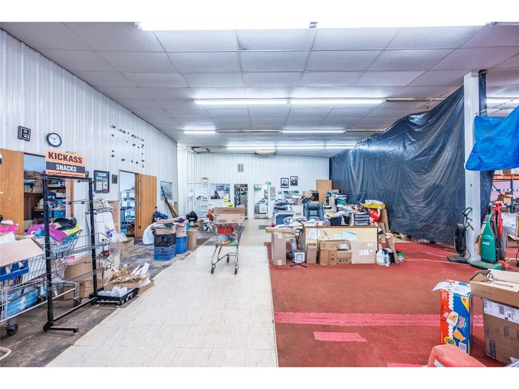 1206 E 25th Street Hibbing MN 55746 7084517 image28
