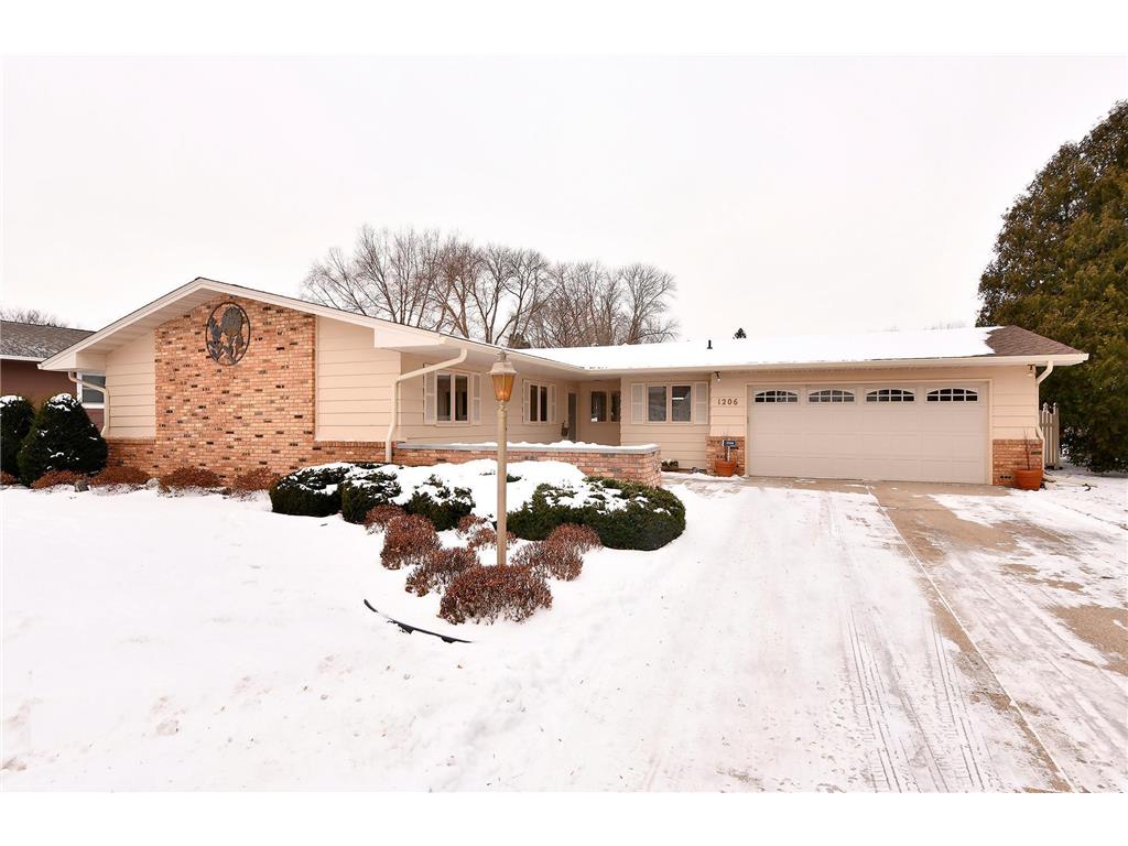 1206 Kast Avenue, Owatonna Twp, MN 55060 MLS 6315249 Edina Realty