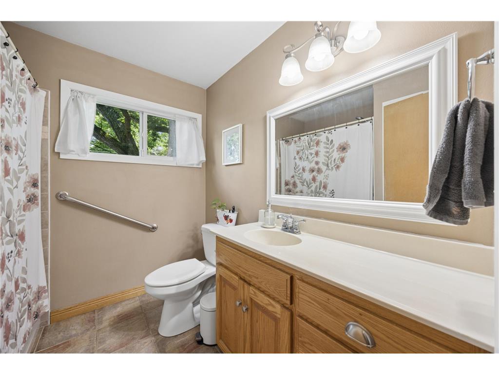 1206 Kilian Boulevard SE Saint Cloud MN 56304 7087563 image11
