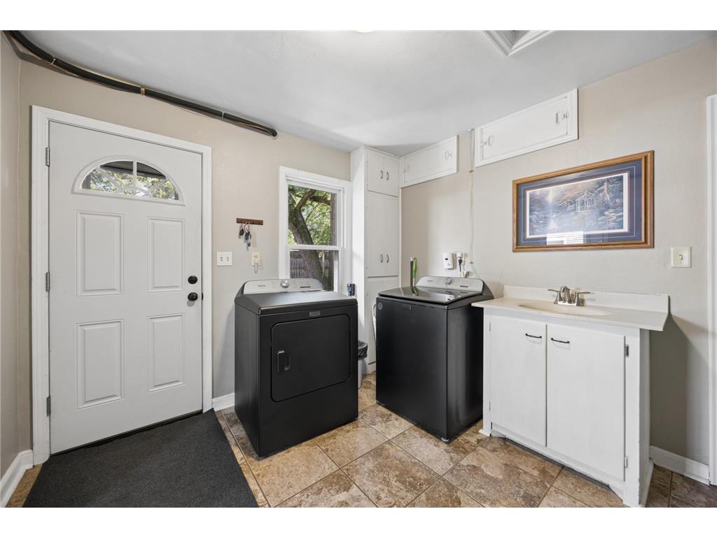 1206 Kilian Boulevard SE Saint Cloud MN 56304 7087563 image12