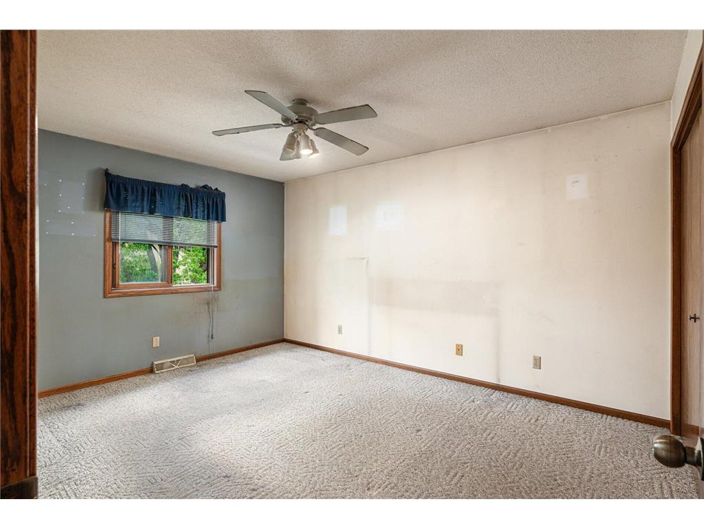 1206 Willow Street La Crescent MN 55947 7080015 image16