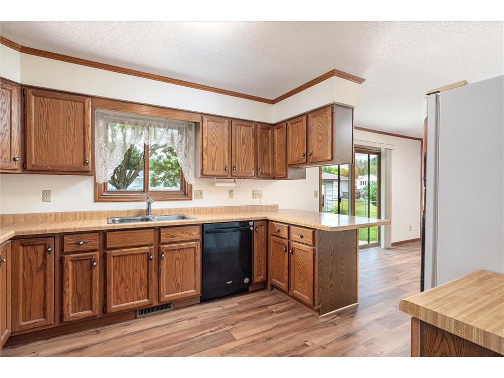 1206 Willow Street La Crescent MN 55947 7080015 image2
