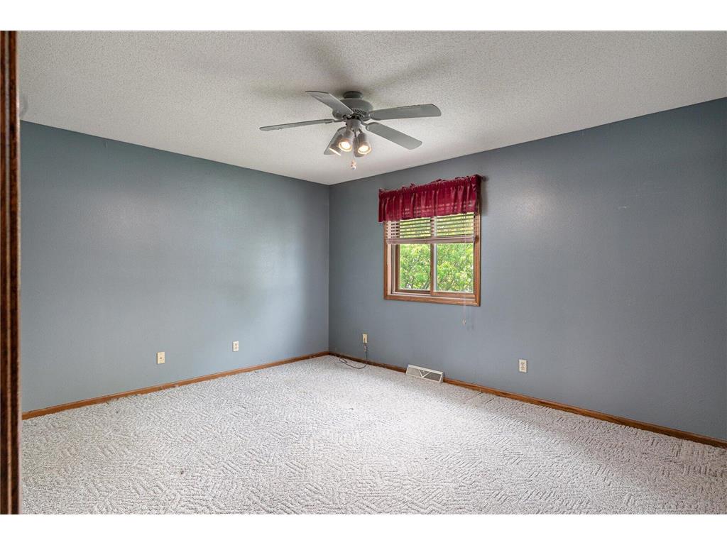 1206 Willow Street La Crescent MN 55947 7080015 image7