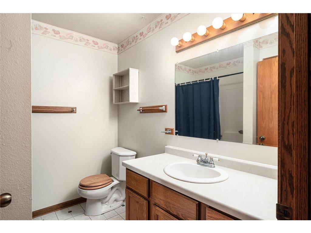 1206 Willow Street La Crescent MN 55947 7080015 image8