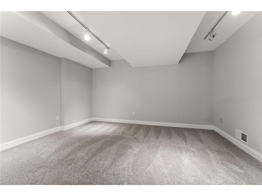 12060 48th Avenue N Plymouth MN 55442 - Schmidt 7009697 image26