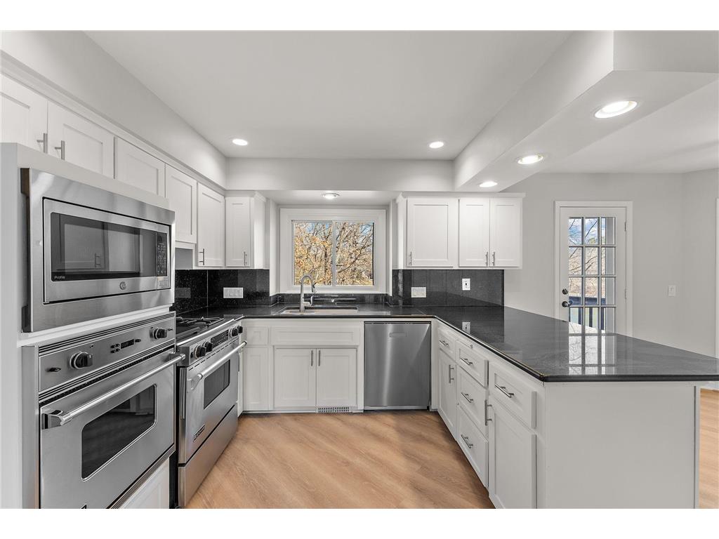 12060 48th Avenue N Plymouth MN 55442 - Schmidt 7009697 image7