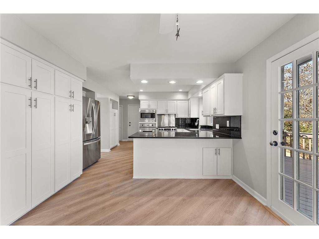 12060 48th Avenue N Plymouth MN 55442 - Schmidt 7009697 image8