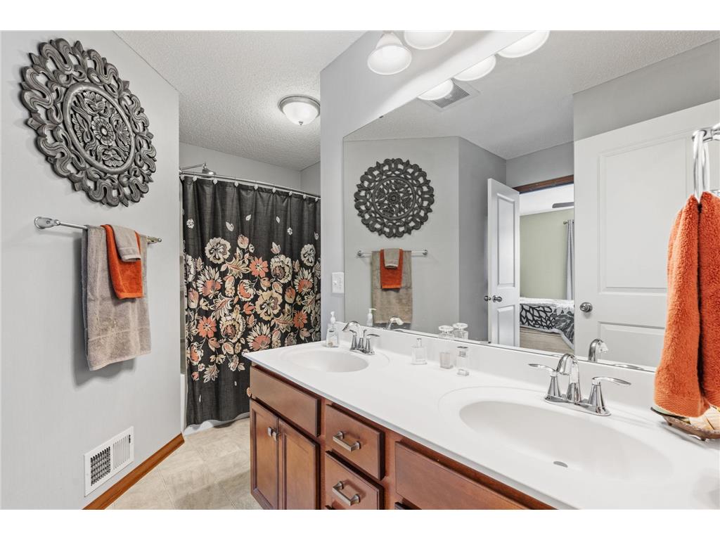 12060 72nd Street NE Otsego MN 55330 7047756 image20