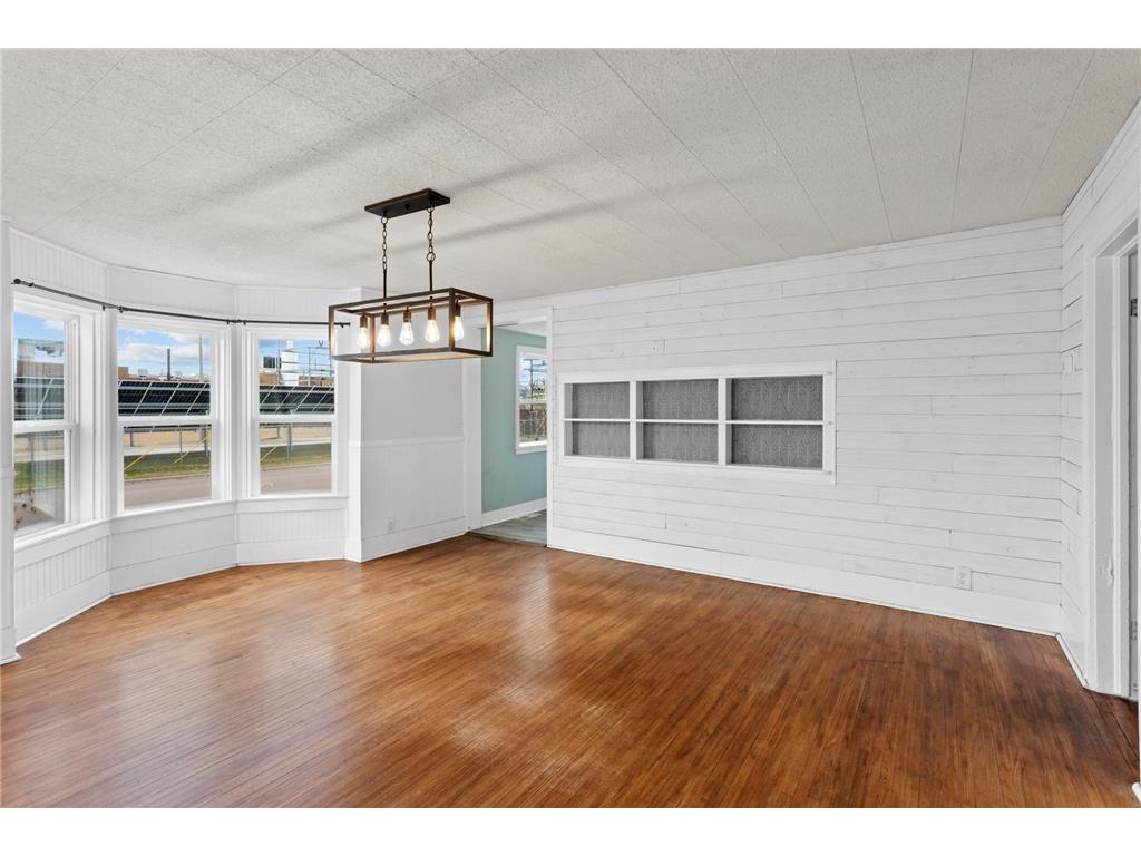 1207 Desoto Avenue N Glencoe MN 55336 6817546 image9