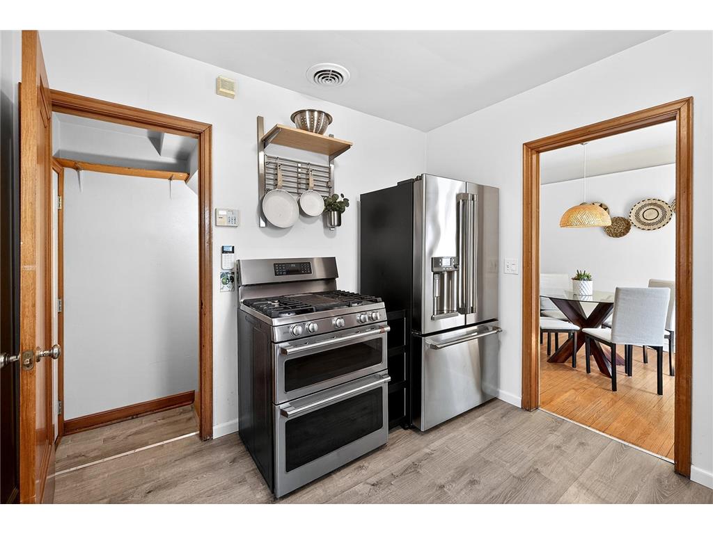1207 E 54th Street Minneapolis MN 55417 7062295 image11