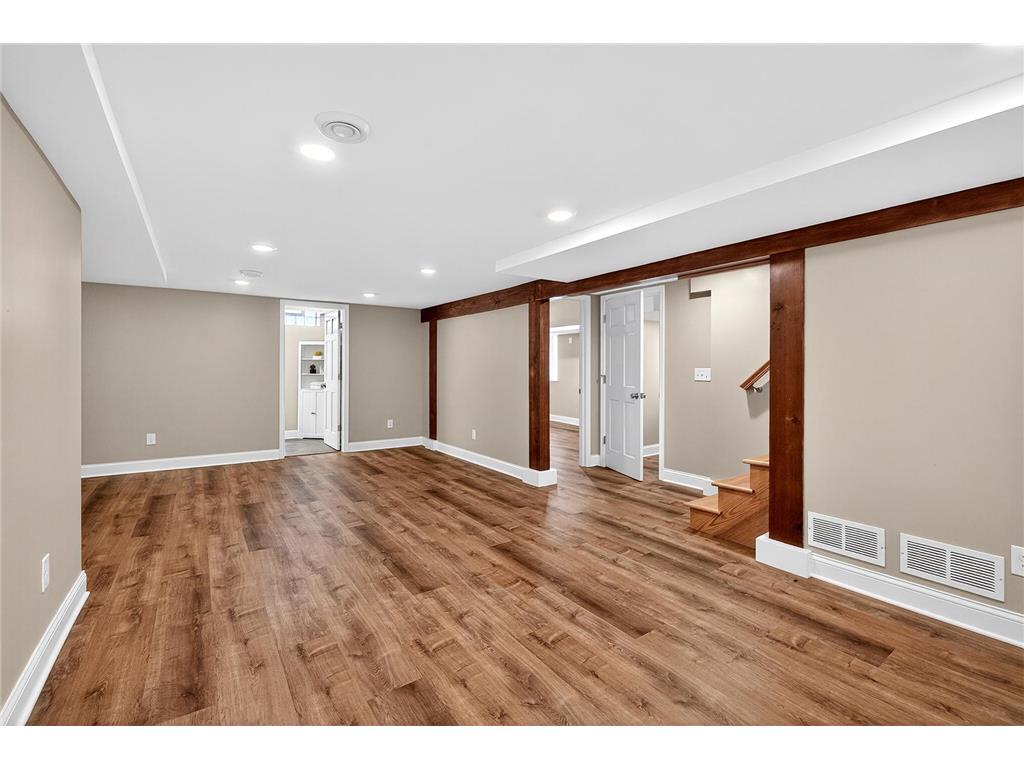 1207 E 54th Street Minneapolis MN 55417 7062295 image20