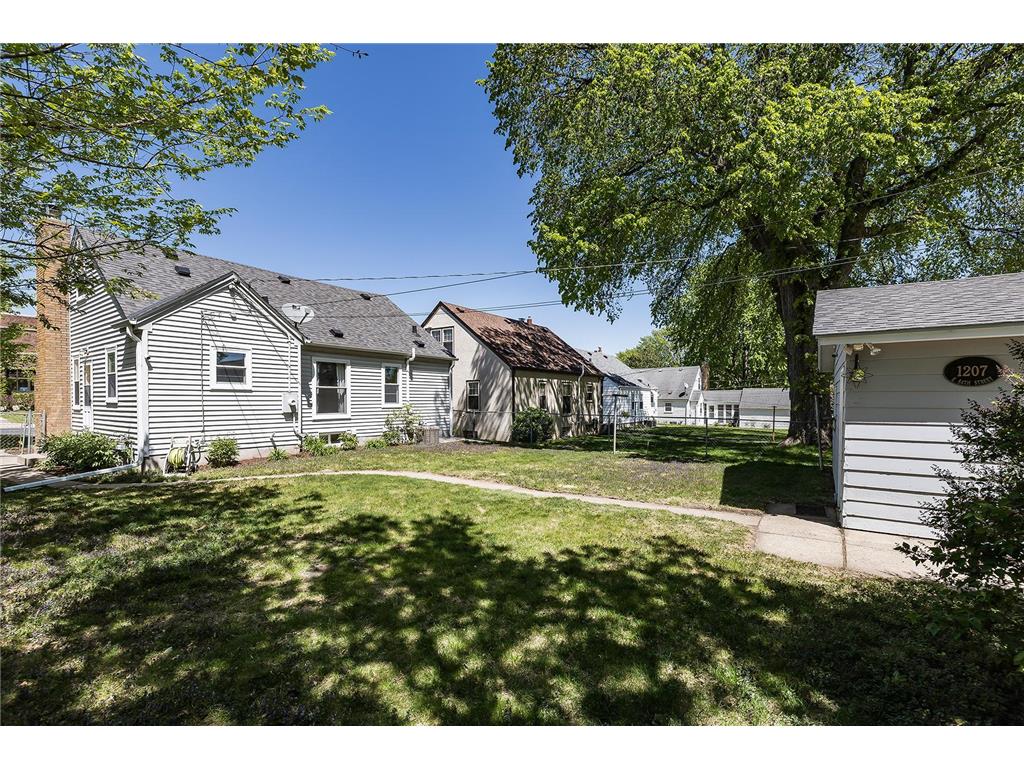 1207 E 54th Street Minneapolis MN 55417 7062295 image26