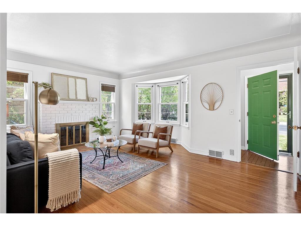 1207 E 54th Street Minneapolis MN 55417 7062295 image3