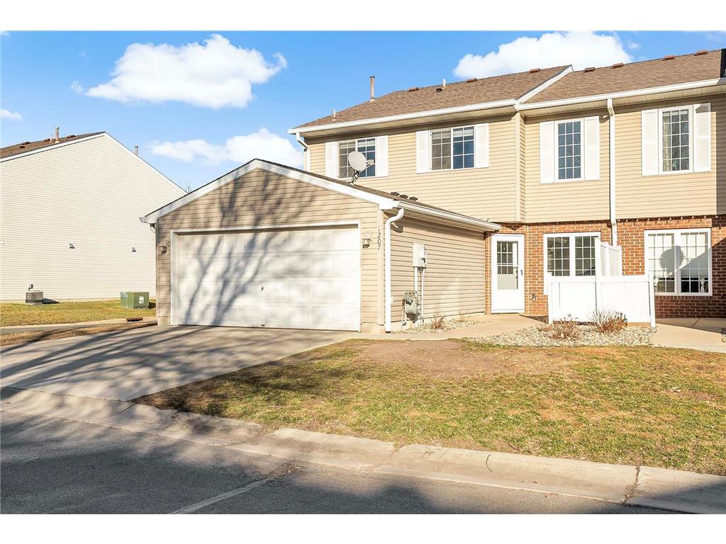 1207 Heather Lane Waconia MN 55387 6494681 image1