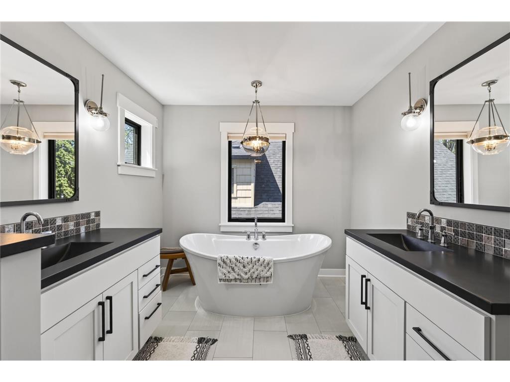 1207 James Avenue Saint Paul MN 55105 7056053 image22