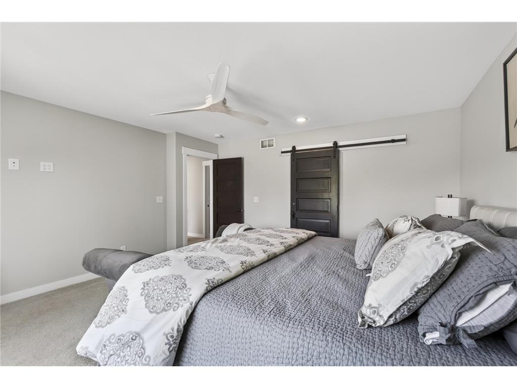 1207 James Avenue Saint Paul MN 55105 7056053 image25