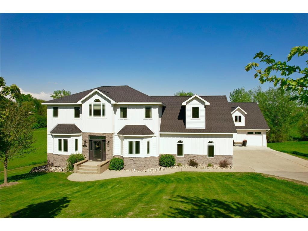 1207 S Martin Street Fergus Falls MN 56537 7081387 image2