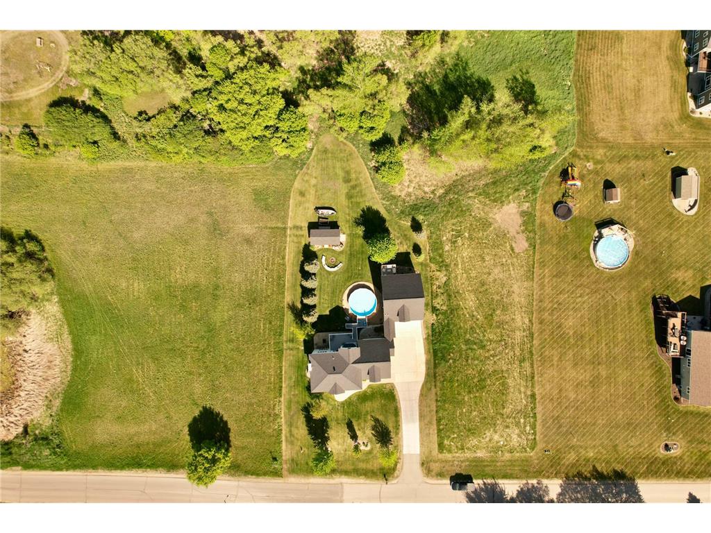 1207 S Martin Street Fergus Falls MN 56537 7081387 image71