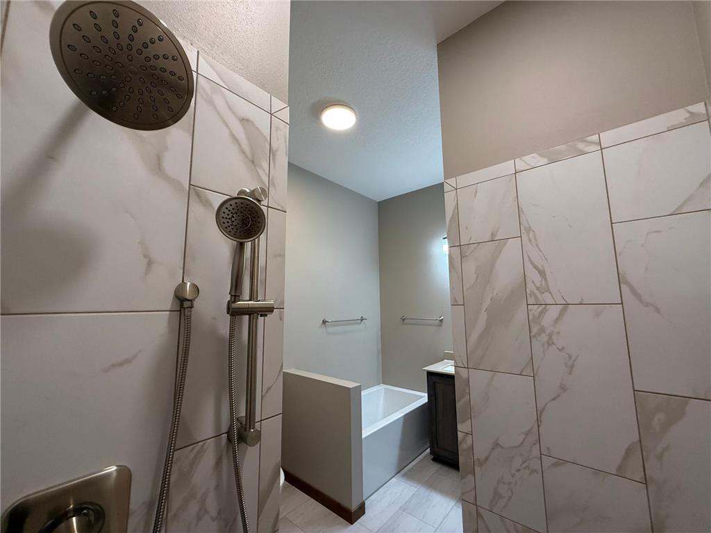 1207 S Shore Drive Worthington MN 56187 6798653 image28